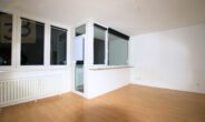 Wohnzimmer - 2-Zimmer Erdgeschosswohnung zentral in Wolfsburg! Meine Wohnung = Mein Partner!