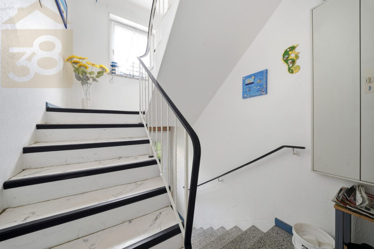 Treppenhaus EG