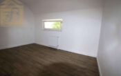 Schlafzimmer DG - Modernes & saniertes Haus mit guter Rendite und Baugrundstück! Meine Immobilie = Mein Partner!