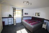 Schlafzimmer - Vollmöblierte 2-Zimmerwohnung im 1. OG! – Meine Wohnung = Mein Makler!