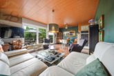 Wohnzimmer - Gepflegtes Einfamilienhaus mit Pool in sehr guter Lage!