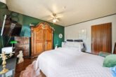 Schlafzimmer - Gepflegtes Einfamilienhaus mit Pool in sehr guter Lage!