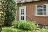 Hausansicht - Gepflegtes Einfamilienhaus mit Pool in sehr guter Lage!