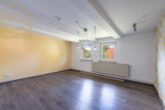 OG Schlafzimmer - Renovierungsbedürftiges Zweifamilienhaus mit 1.130 m² Eigentumsgrundstück in Sickte! Meine Immobilie