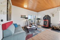 Wohnzimmer mit Kaminofen