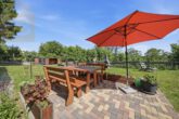 Terrasse - Modernisiertes Zweifamilienhaus mit großem Garten, Sauna und Garagen! Meine Immobilie=Mein Partner!