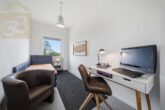 Arbeitszimmer - Modernisiertes Zweifamilienhaus mit großem Garten, Sauna und Garagen! Meine Immobilie=Mein Partner!
