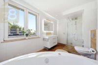 Badezimmer EG