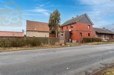 Einfamilienhaus mit zwei Wohneinheiten in Rickensdorf! Mein Haus = Mein Partner!, 38459 Rickensdorf, Einfamilienhaus