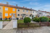 Hausansciht - modernisiertes Reihenmittelhaus mit überdachter Terrasse in Vorsfelde! Mein Haus = Mein Partner!