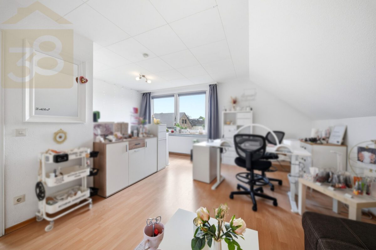 Wohnzimmer DG
