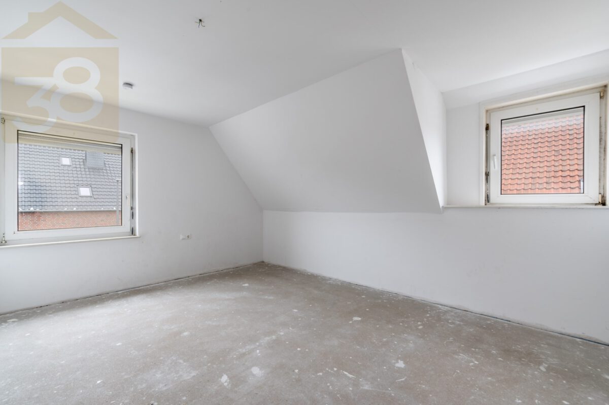 OG Wohnzimmer (2)